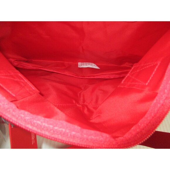 *Victoria 's Secret Red Nylon 'Packable Heart' Tote - NWT - Picture 8 of 8